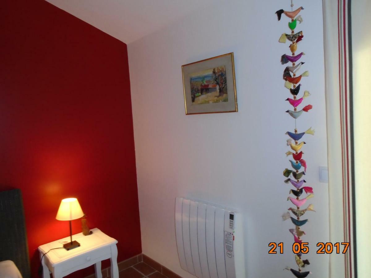 Les Trois Etangs Bed & Breakfast Saint-Viaud Exterior foto