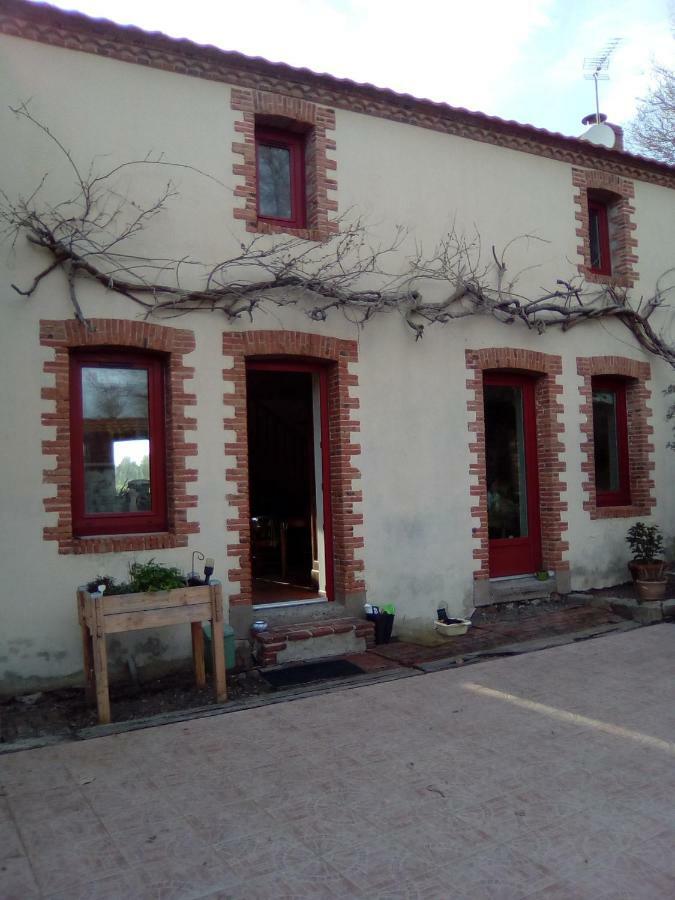 Les Trois Etangs Bed & Breakfast Saint-Viaud Exterior foto